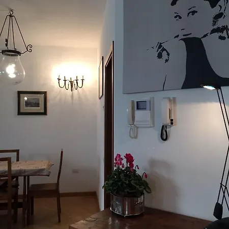 Διαμέρισμα Elena